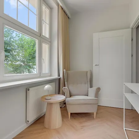 Helska By Downtown Apartment