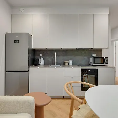 Apartment Helska By Downtown