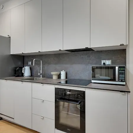 Apartment Helska By Downtown *
