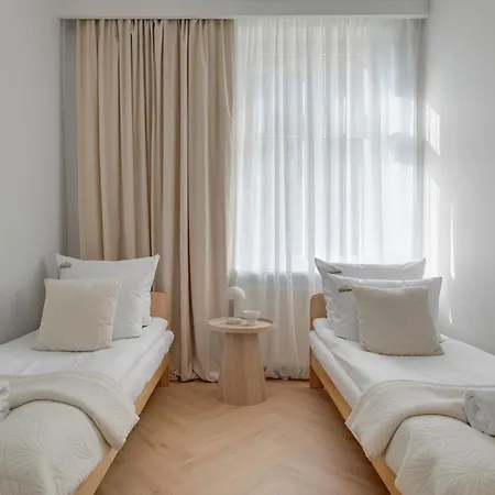 Helska By Downtown Apartment